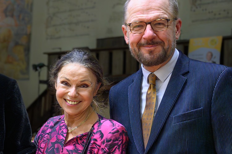 Eva Hudečková & Václav Žmolík | Beseda v podkroví